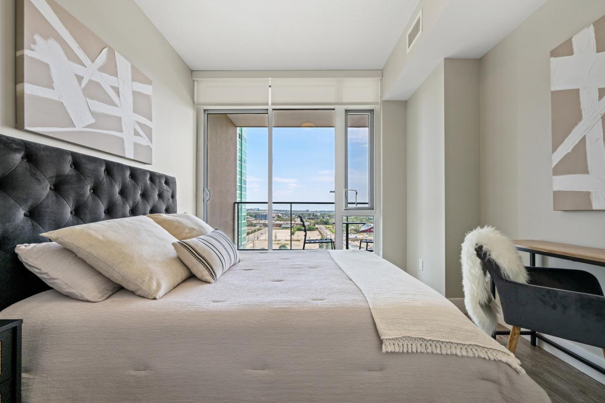 Modern Suite Calgary Downtown 5 Min Walk Stampede Exteriér fotografie