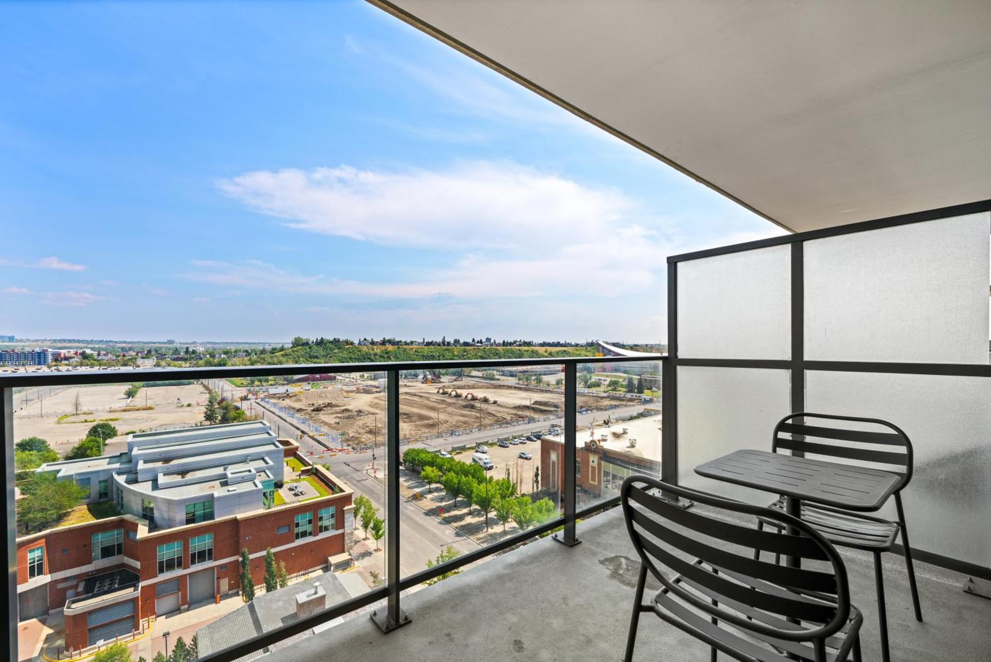 Modern Suite Calgary Downtown 5 Min Walk Stampede Exteriér fotografie